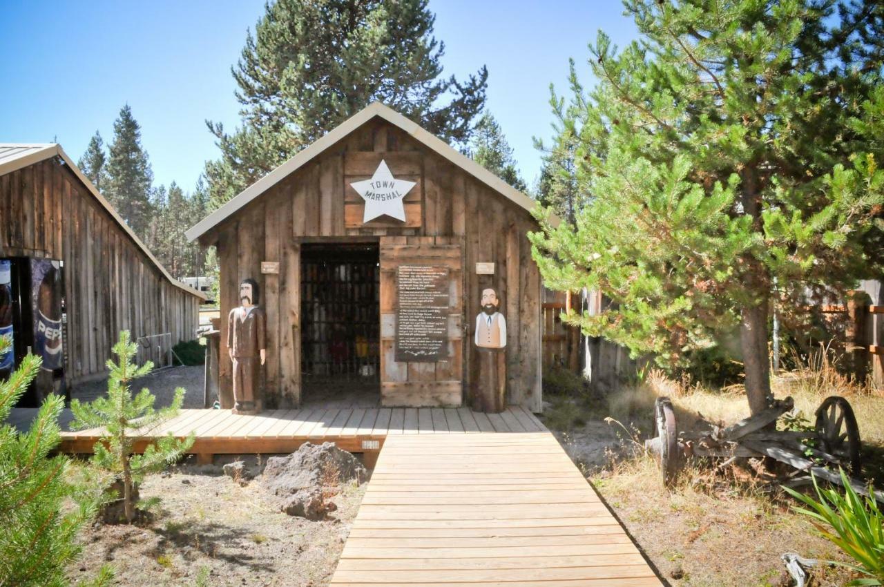 Bend-Sunriver Camping Resort Cottage 1 المظهر الخارجي الصورة